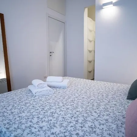10 Min Linate M4 Argonne - Citta Studi Stylish Flat Διαμέρισμα *